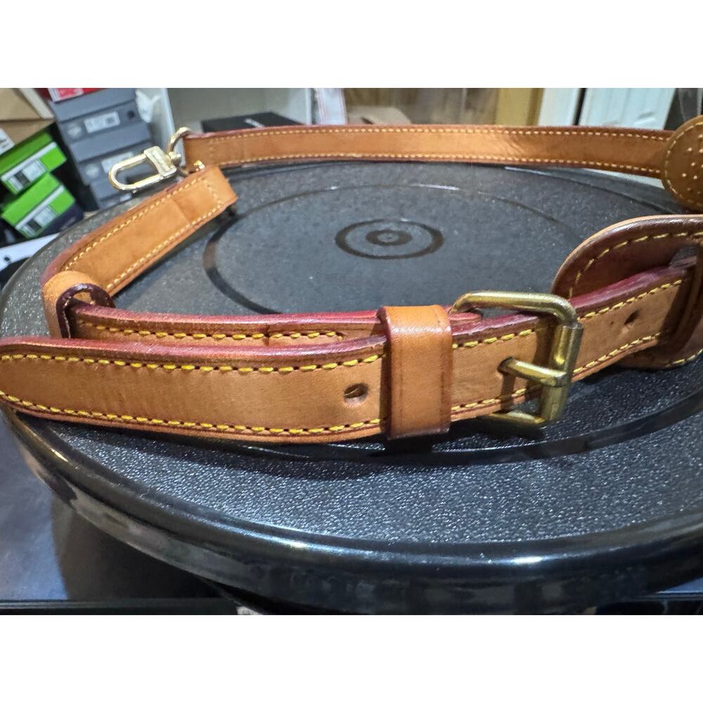 Louis Vuitton Vachetta Shoulder Strap with COA - Picture 4 of 9